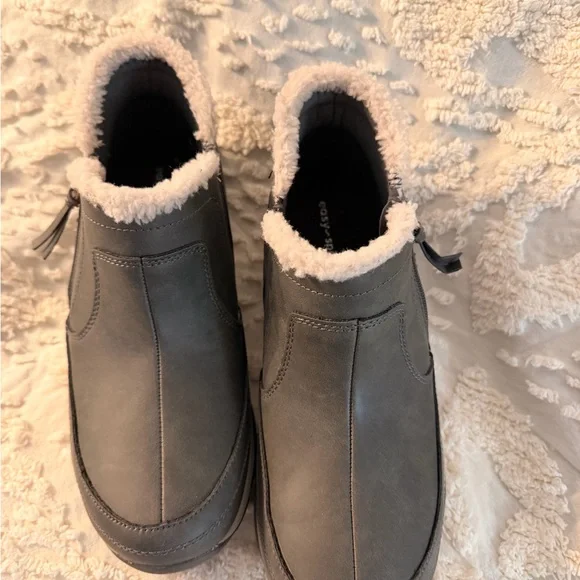 Easy Spirit Charcoal Winter Boots #496 - Picture 2 of 4